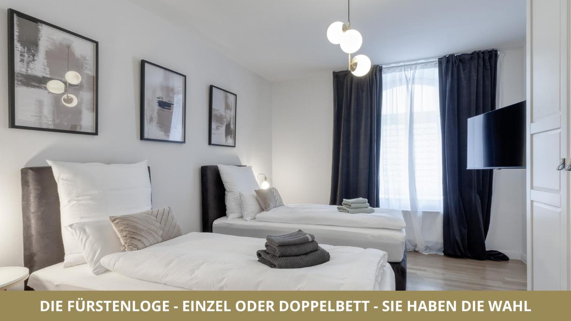 Neu Fewo Fuerstenloge 1-6 Pers Hinter Dem Markgraeflichen Opernhaus - 2 Schlafzimmer Mit Boxspringbetten 4 Einzel Oder 2 Doppelbetten, Balkon Und Einbaukueche, Barrierearm Bayreuth Exterior foto